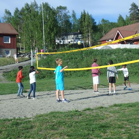 Camp Sjusjoen Hotel Mesnali Kültér fotó
