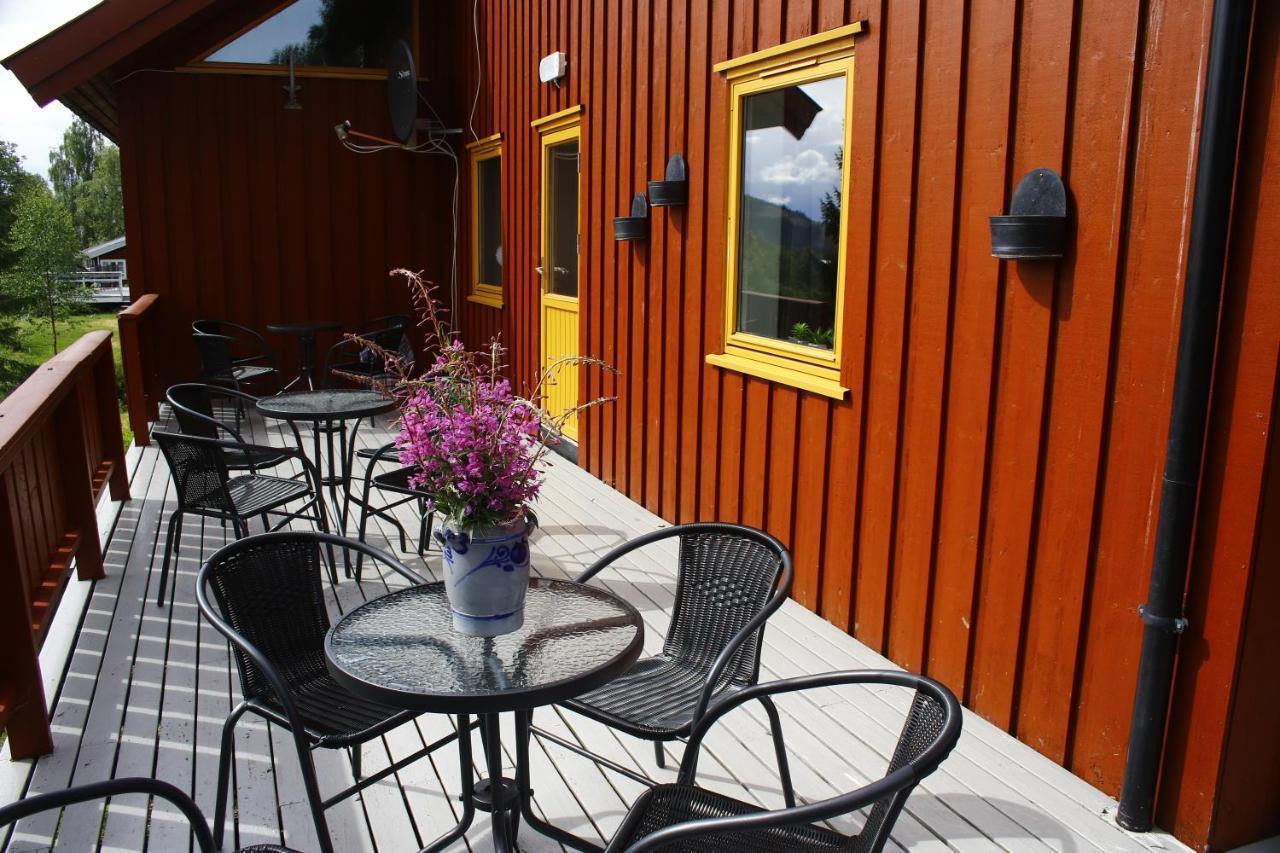 Camp Sjusjoen Hotel Mesnali Kültér fotó