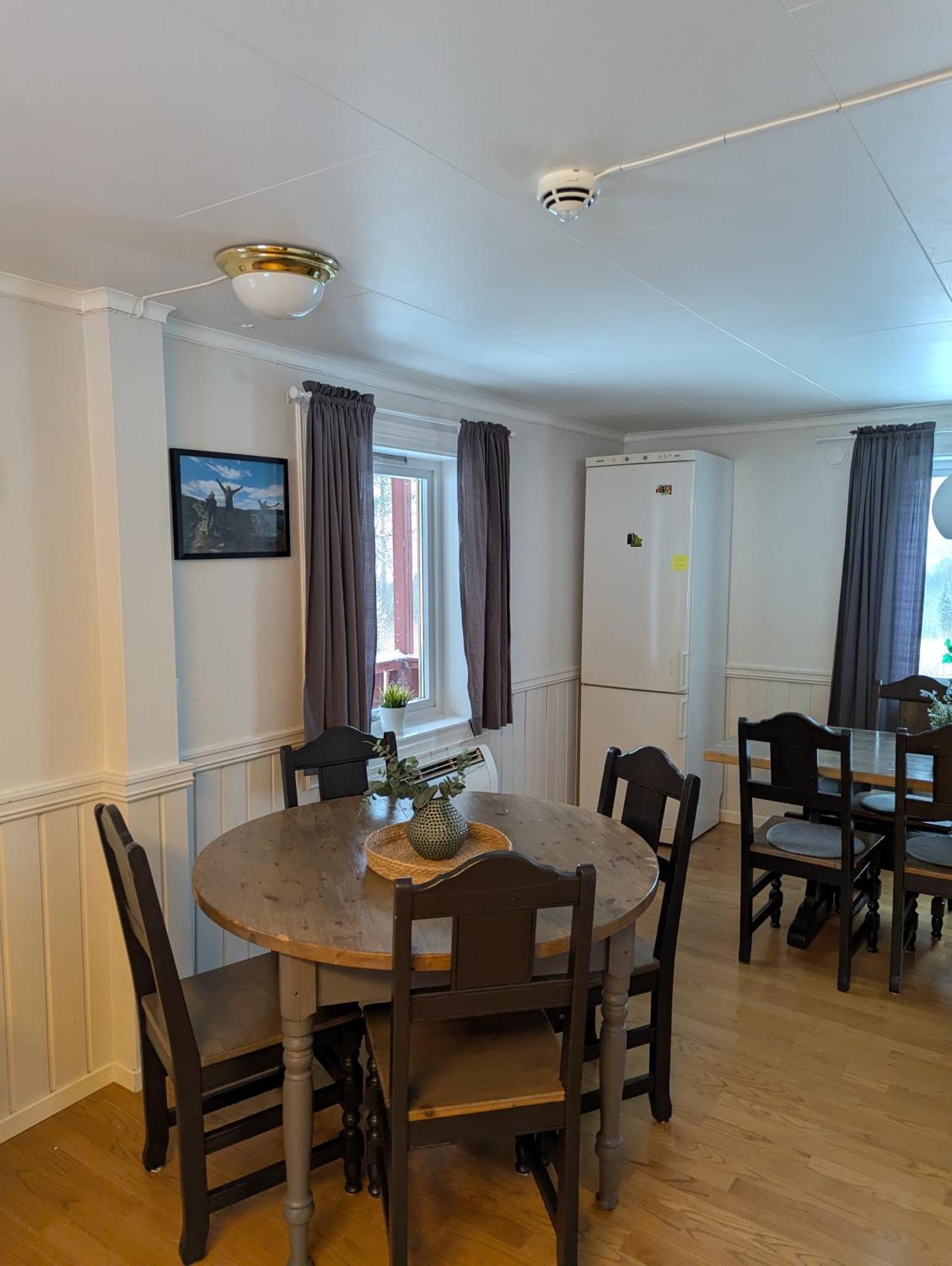 Camp Sjusjoen Hotel Mesnali Kültér fotó